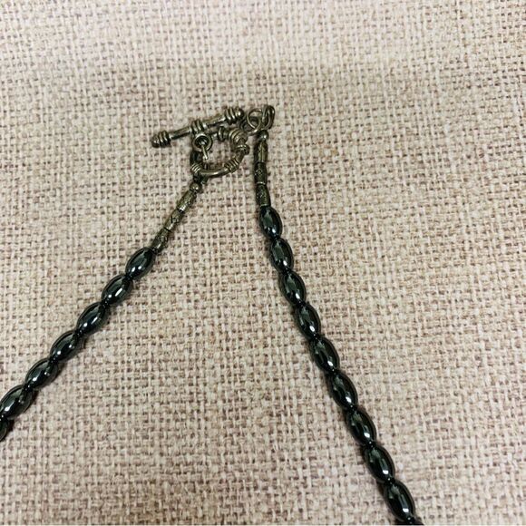 Silvertone Green Jasper Black Onyx Hematite Stone Necklace - Picture 3 of 4